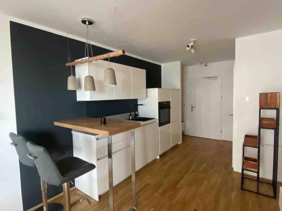Moderne Wohnung In Der Toplage Inkl. Garage Vienne Extérieur photo